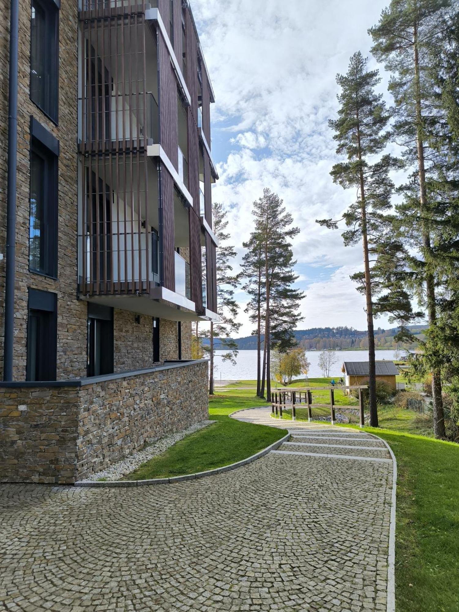 Molo Lipno Apartment Lipno nad Vltavou Bagian luar foto
